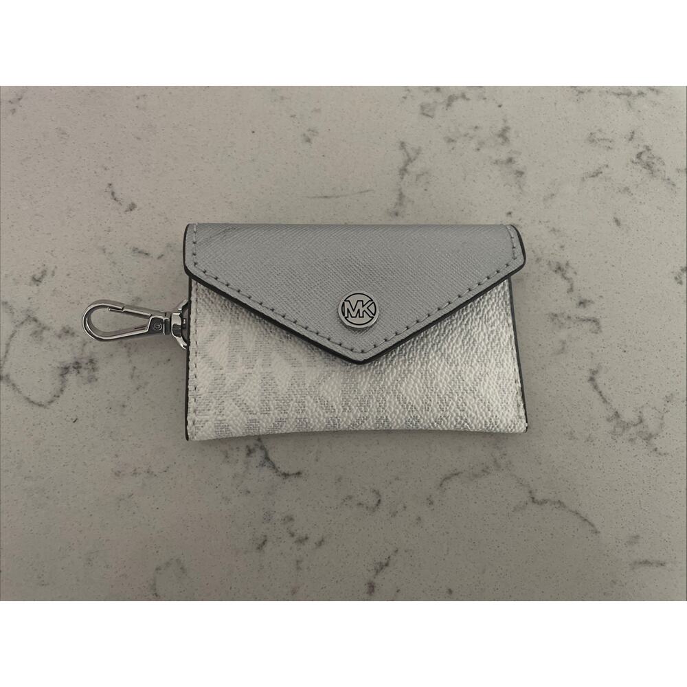 Michael Kors White Silver Monogram Envelope Cardholder Key Pouch MK Logo Snap